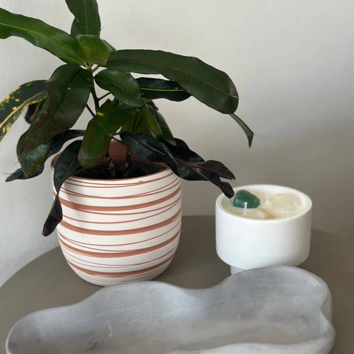 Color and Pour - Wholesale Decorative Tray - THE JAMIE DISH7