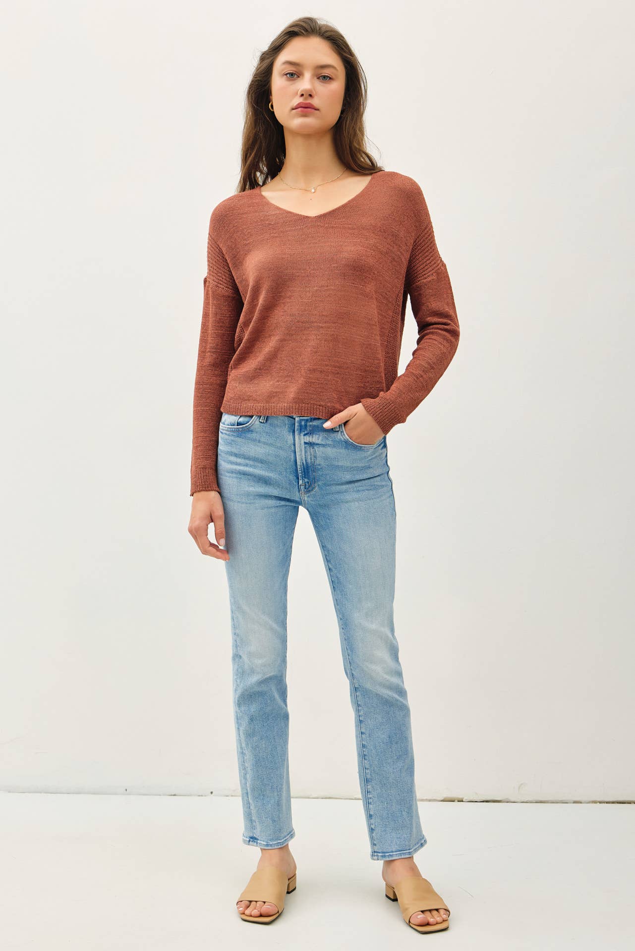 Be Cool - Vente Pull en maille – femme - PULL DÉCONTRACTÉ BREEZY À COL EN V17