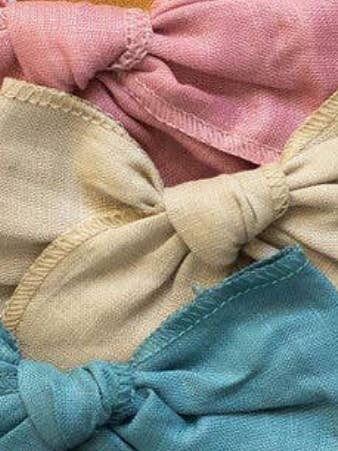 Marron clair - Nœuds en lin Fable pour la vente par Little Organic Co