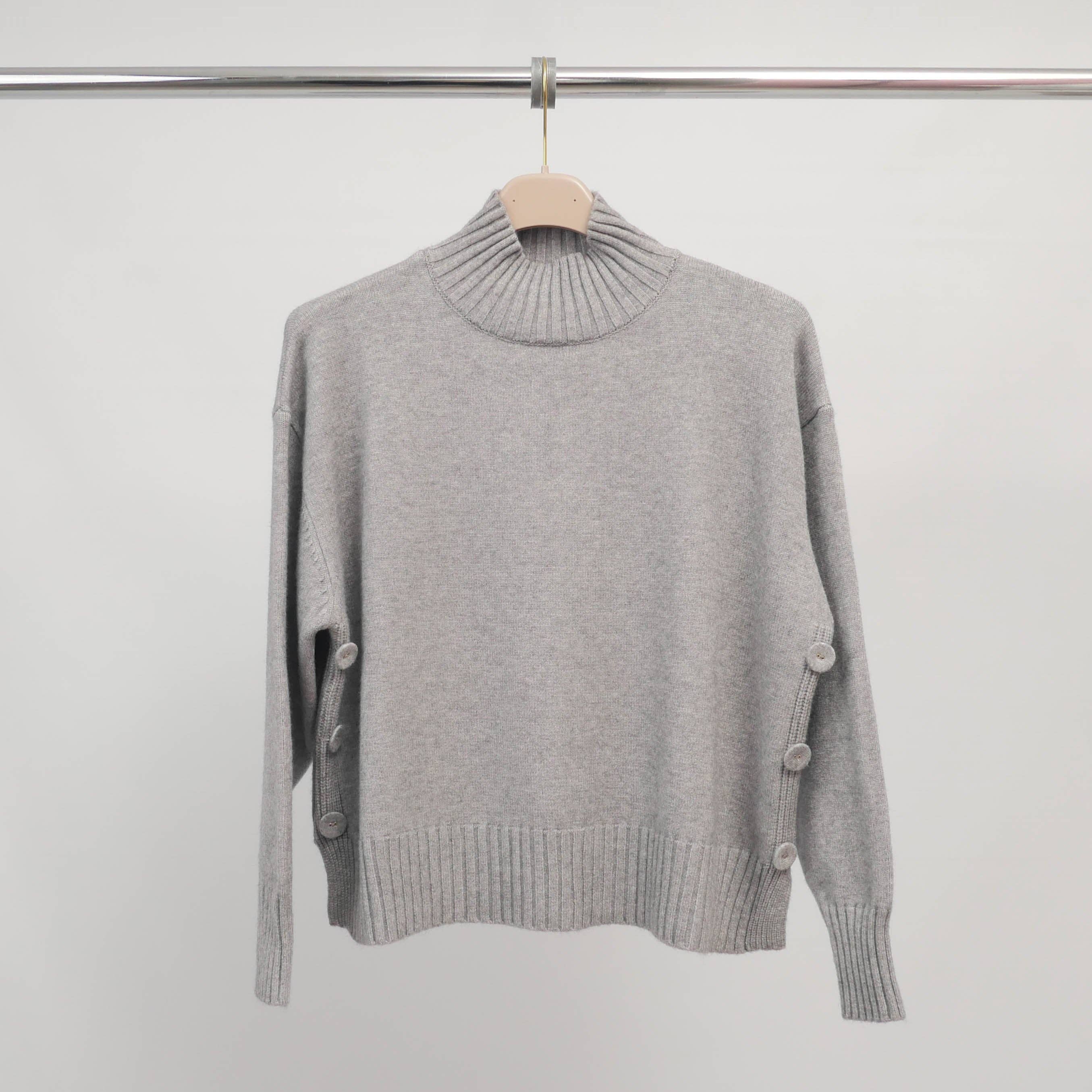 Cecile Wang - Wholesale Knit Sweater - Women's - High neck sweater with side buttons – HY120591