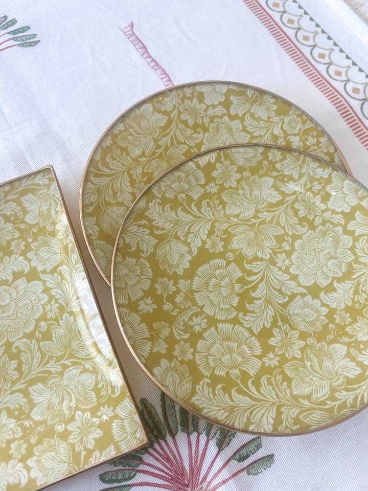 Glass Handmade Plates & Trays - Mostaza- Round for wholesale by Biccara