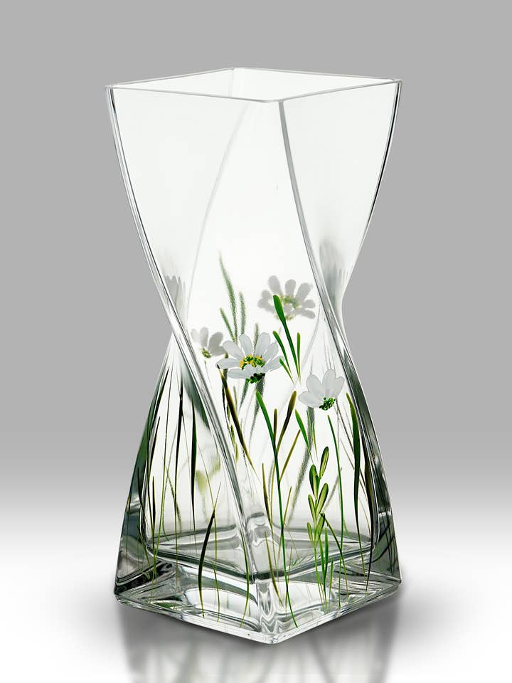 Pâturages de Marguerite - Torsion de 25 cm pour la vente par Nobile Glassware Ltd.