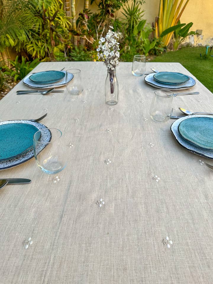 Florelle Tablecloth for wholesale by Nile Cottons