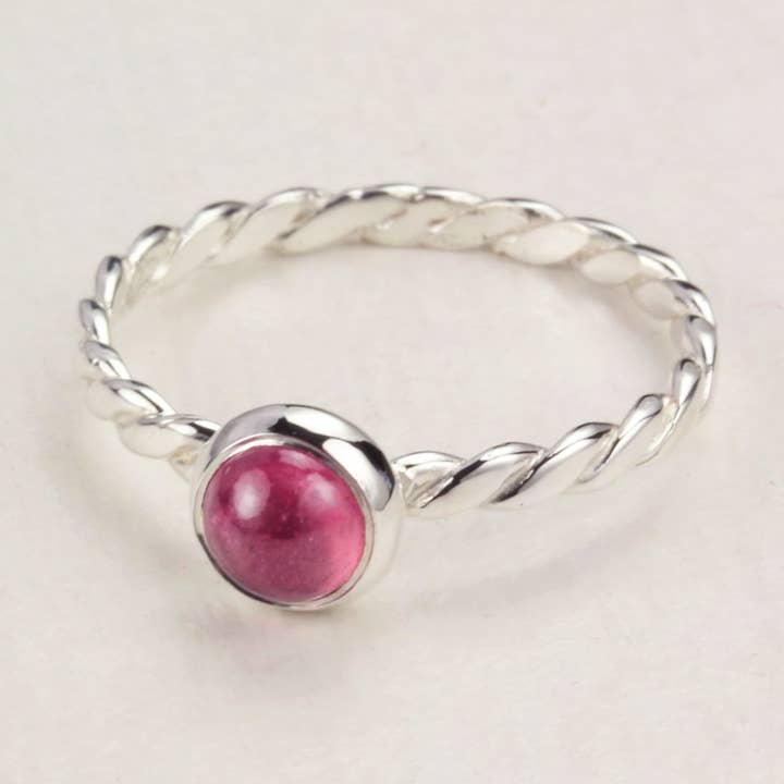 Anillo de piedra natal de octubre con piedra preciosa de turmalina rosa para venta al por mayor de The Jewellery Store London