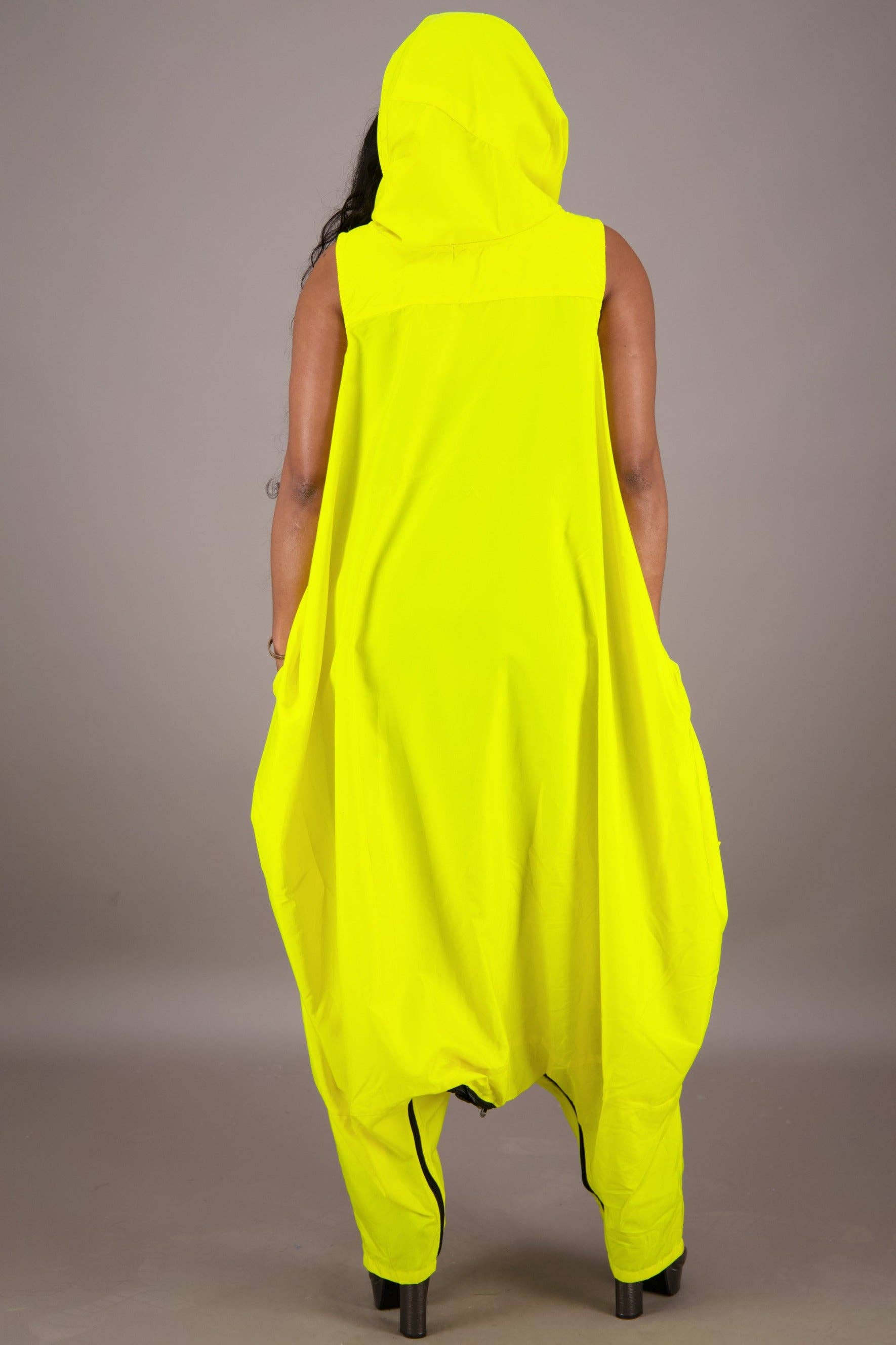 Advance Apparels - Wholesale Jumpsuit - Dames - Voorhoofd Jumpsuit met Capuchon en Effen Kleur AJ-2508012