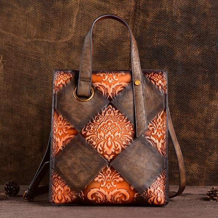 Sac cabas en cuir patchwork embossé avec poignée supérieure pour la vente par Modenaire