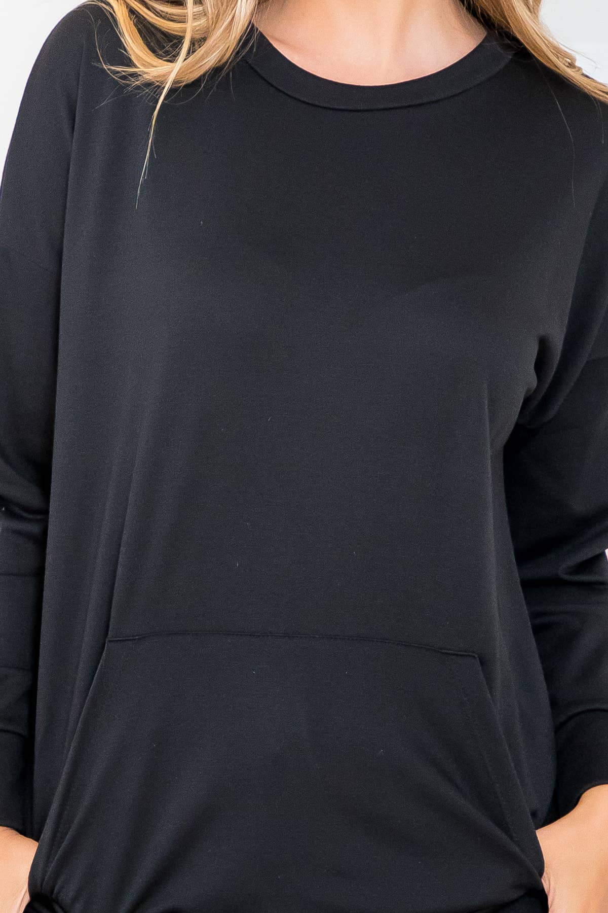 You & Me - Wholesale Tuniek - Dames - YMT20011V-BADSTOF TOP MET LANGE MOUWEN EN KANGOEROEZAK36