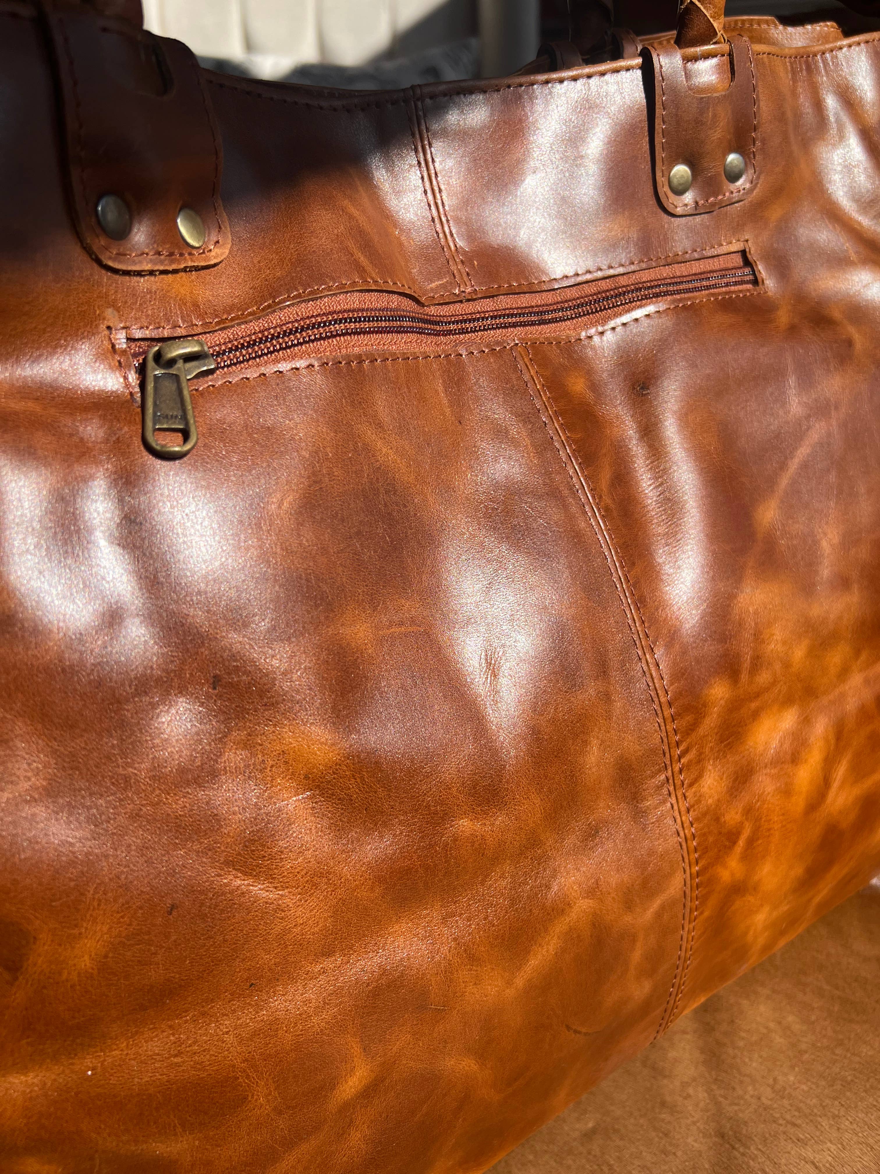 Westrian International - Wholesale Tote Bag - Women's - Crinkle Leather Newmarket Braided Handle Tote Bag3