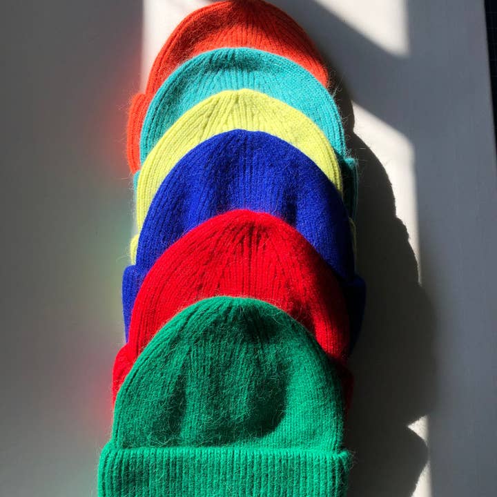 Billy Bamboo - Wholesale Beanie - Women's - ROYAL ANGORA WOOL BEANIE - crystal brights