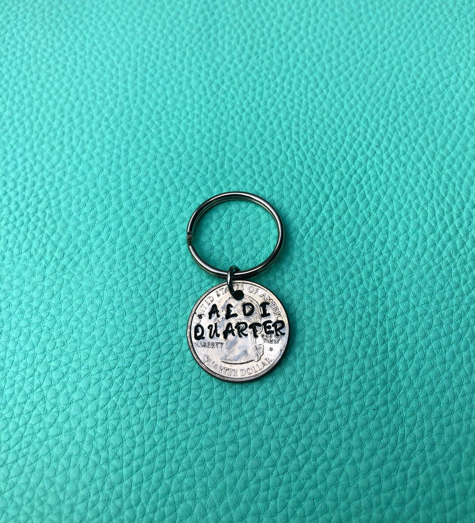 Handmade by Marlayna - Vente Porte-clés – unisexe - Porte-clés Aldi Quarter3