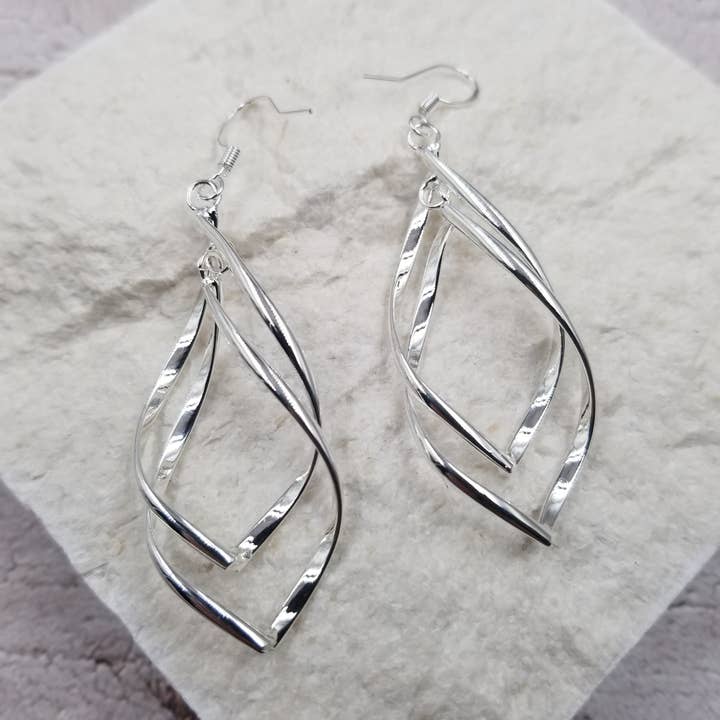 Abstrakt geometri sølv øreringe for engroshandel hos Treasure Wholesale
