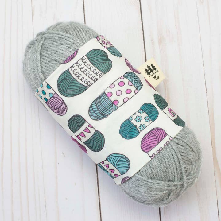 Fox & Pine Stitches - Wholesale Knitting/Crochet Supplies - Yarn Skein | Yarn Sweater4