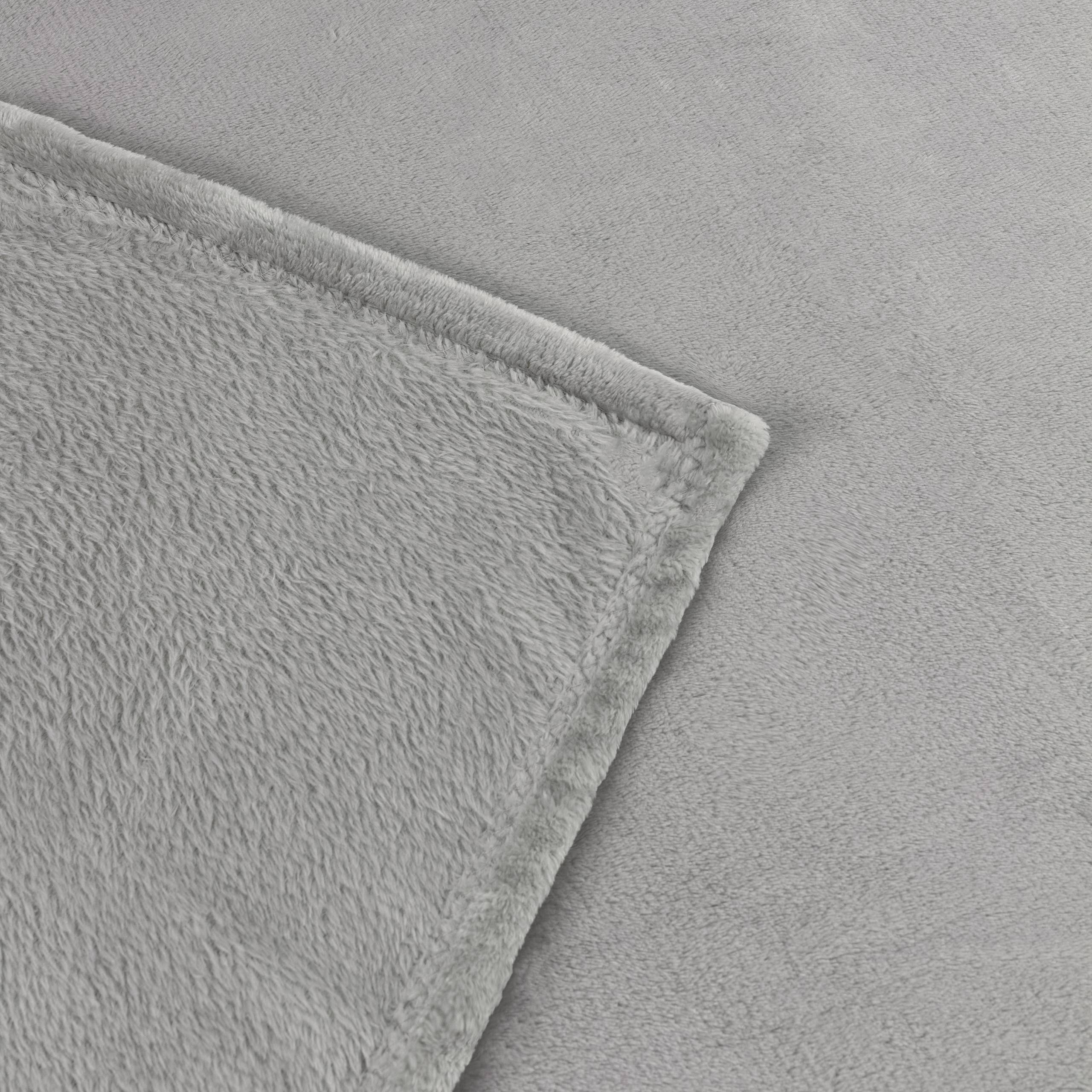 Harrow Fleece Throw Grey for wholesale on Faire1