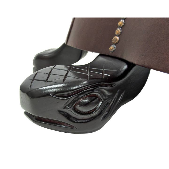 Zeckos - Wholesale Voetenbankje - Bruine schildpadvormige voetenbank met houten walnootafwerking1