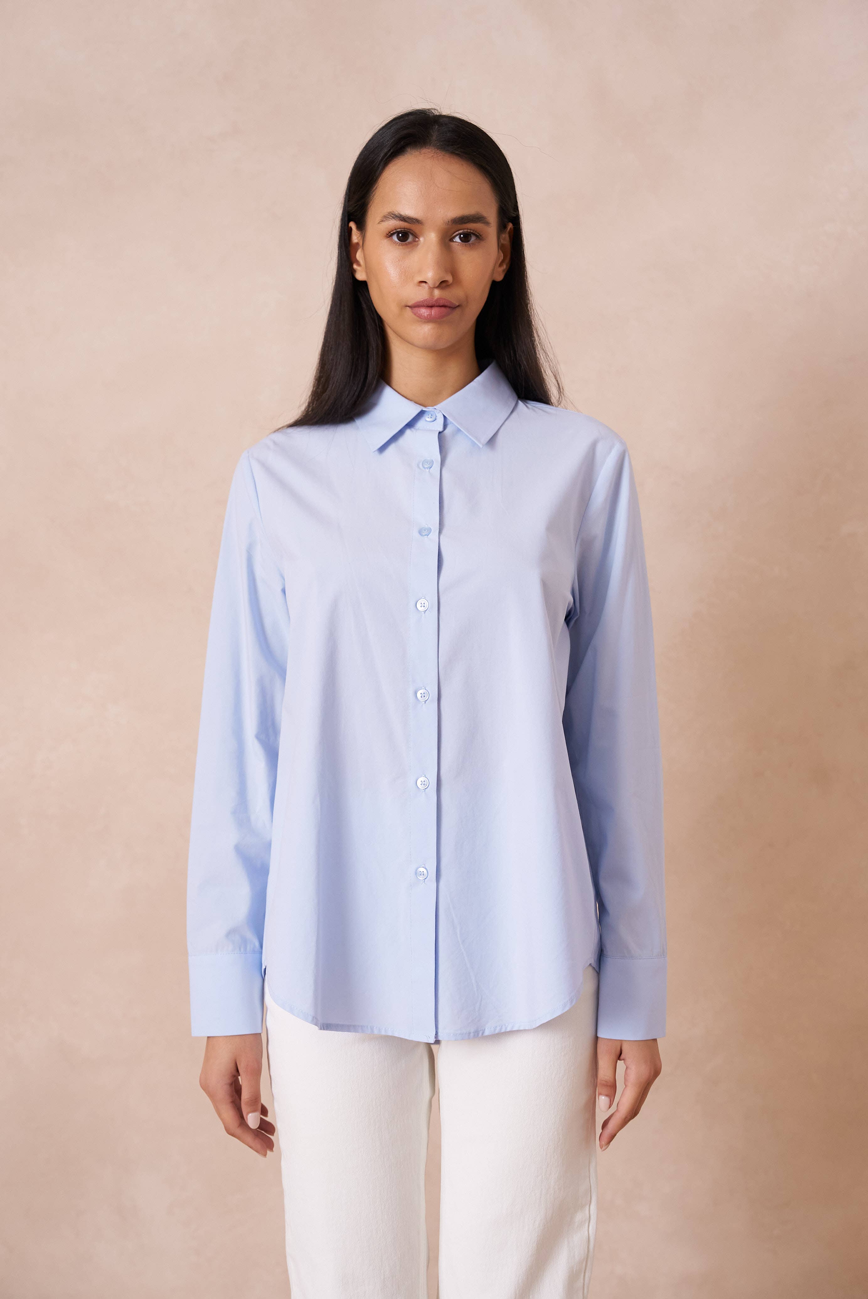 Attentif Paris - Wholesale Button Down Shirt - Women's - Plain cotton shirt with lapel collar8