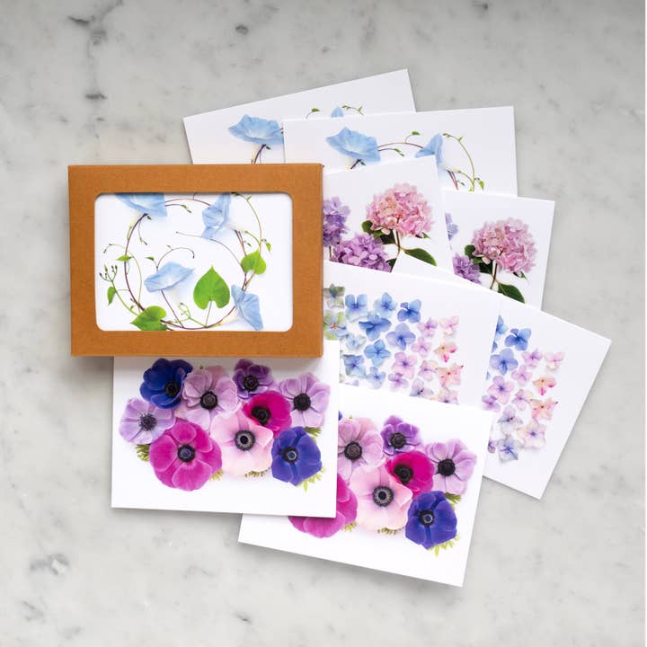 Card set -Blue Flowers for wholesale by Bottle Branch