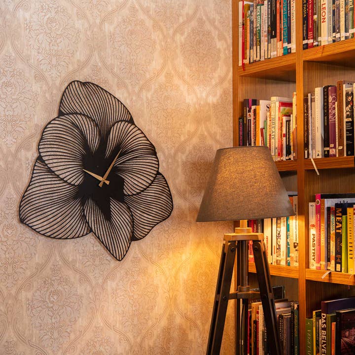 Azalea metalen wandklok - APS039 voor wholesale door NOXART LLC