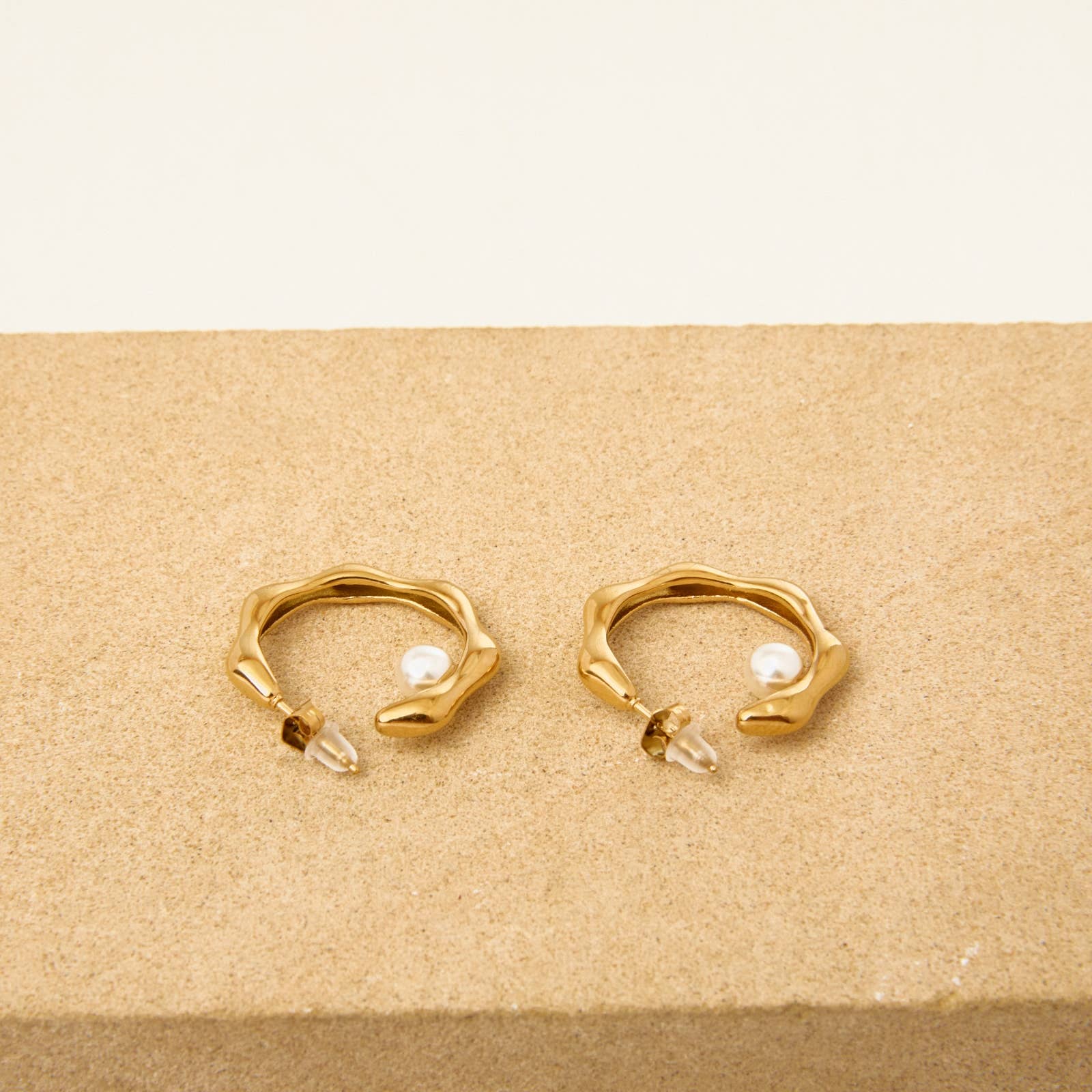 Lovelika - Wholesale Single Earring - Hoop earrings - Kyra4