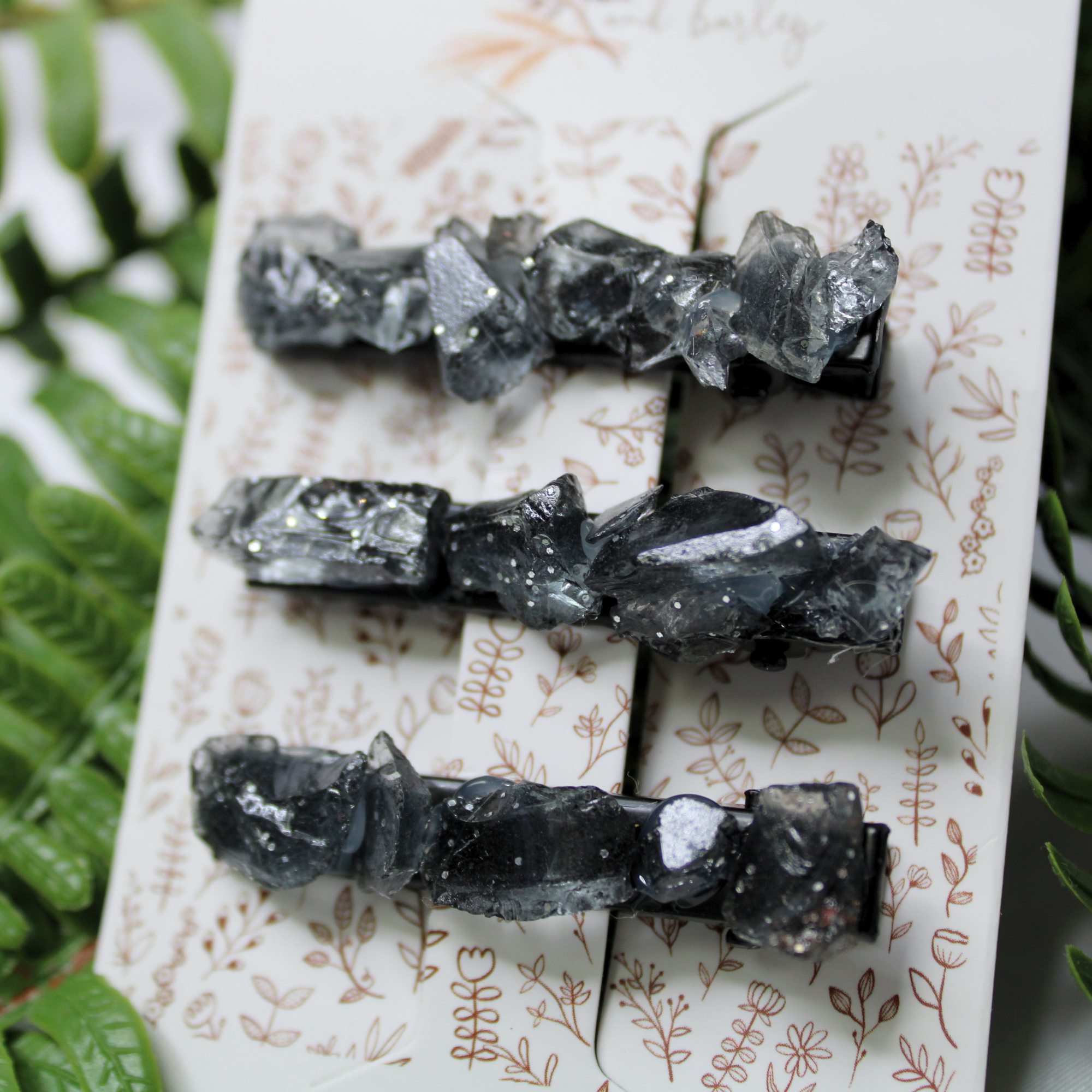 Wildflowers and Barley - Venta al por mayor Accesorio para sombrero - Mujer - Paquete de 3 clips para sombrero de cristal hecho a mano2