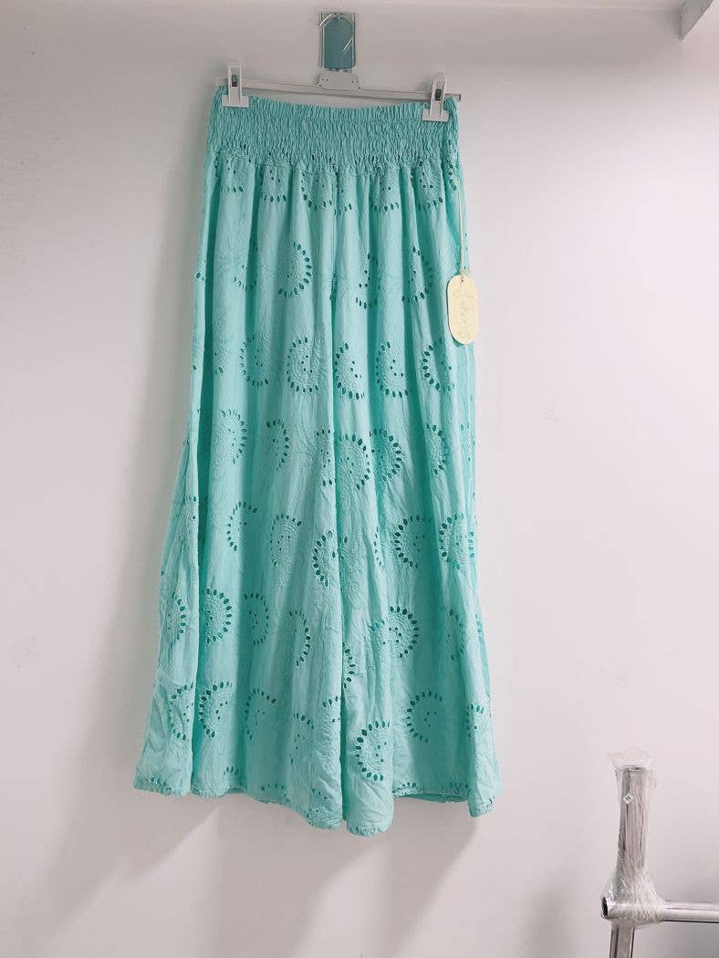 Happy look - Wholesale Pants - Women's - English embroidered wide legs pants 1