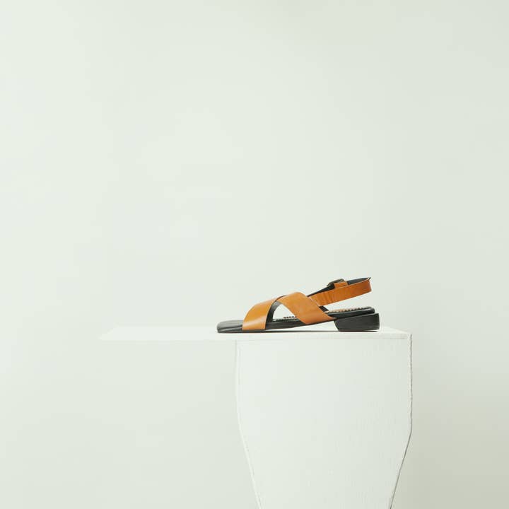 Beyon - Criss cross sandals with an adjustable ankle strap for wholesale by Maliko