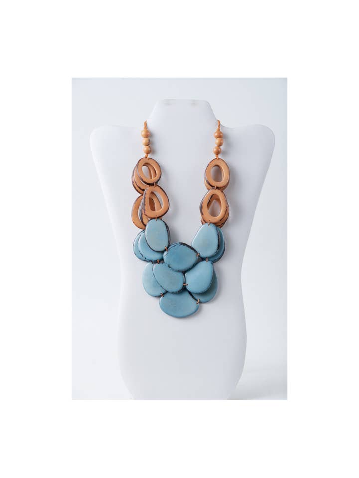 Remy – Collier Vibrant en Tagua avec Accents en Boucle pour la vente par TaguArtsy