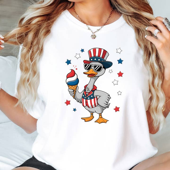 Patriotisches Gänse 4. Juli Grafik-T-Shirt für den Großhandel von Happy Mail Wholesale