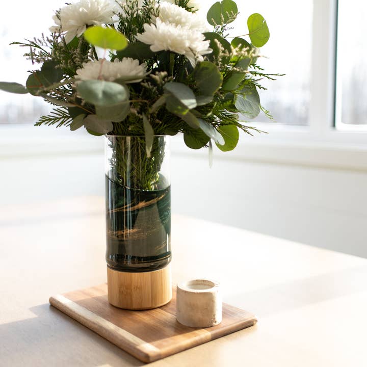 Lynn & Liana Designs - Wholesale Vase - NEW!!! Resin Accented Vase with Bamboo Base (NO TARIFFS)8