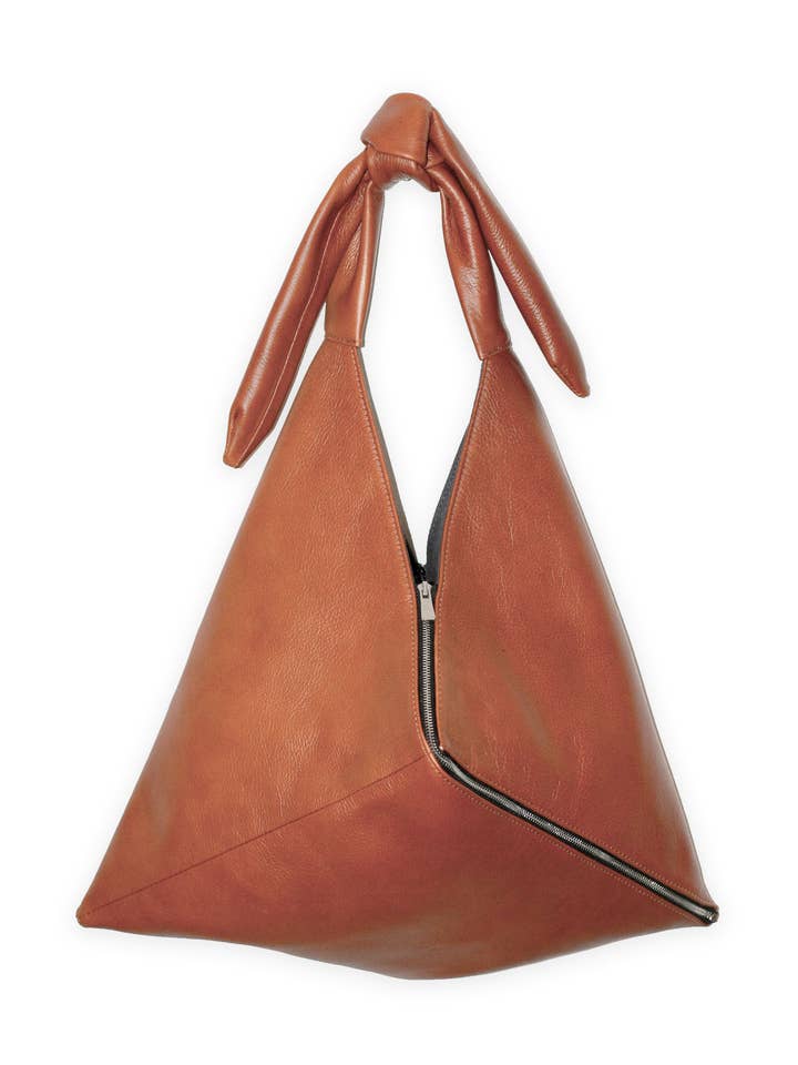 Remy Hobo - Oak for wholesale by Mei vintage