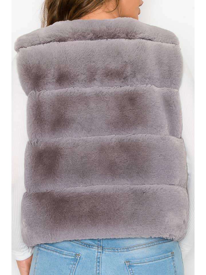 French Kiss - Wholesale Outerwear Vest - Women's - #J1317 Faux Fur Vest17