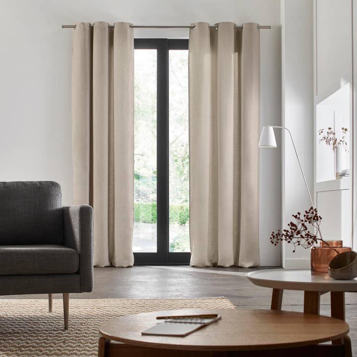 Eyelet Lined Curtain Carlina for wholesale by Madura