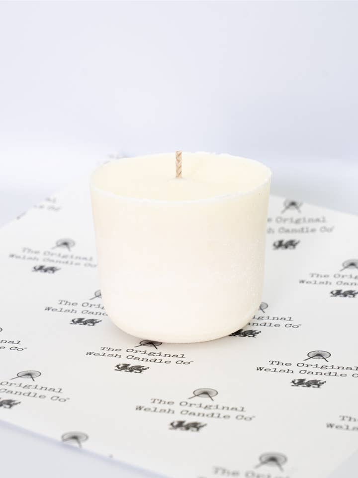 Recharge de bougie - Recharge de bougie en cire de soja pour s'adapter aux pots de 30cl pour la vente par The Original Welsh Candle Co