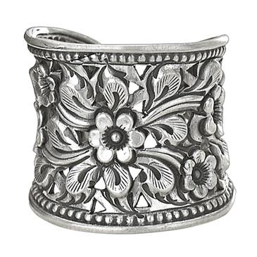 Bague Large Festive en Argent Sterling avec Motif Floral Orné pour la vente par Tiger Mountain Jewelry