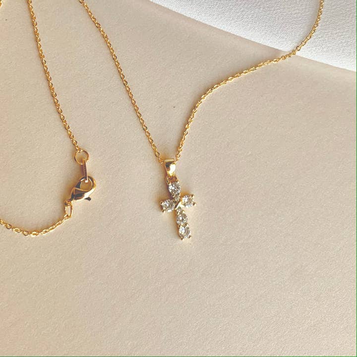 SALT by Sarah Curtis - Wholesale Pendant/Charm Necklace - CRYSTAL CROSS NECKLACE | gold | diamond cross necklace