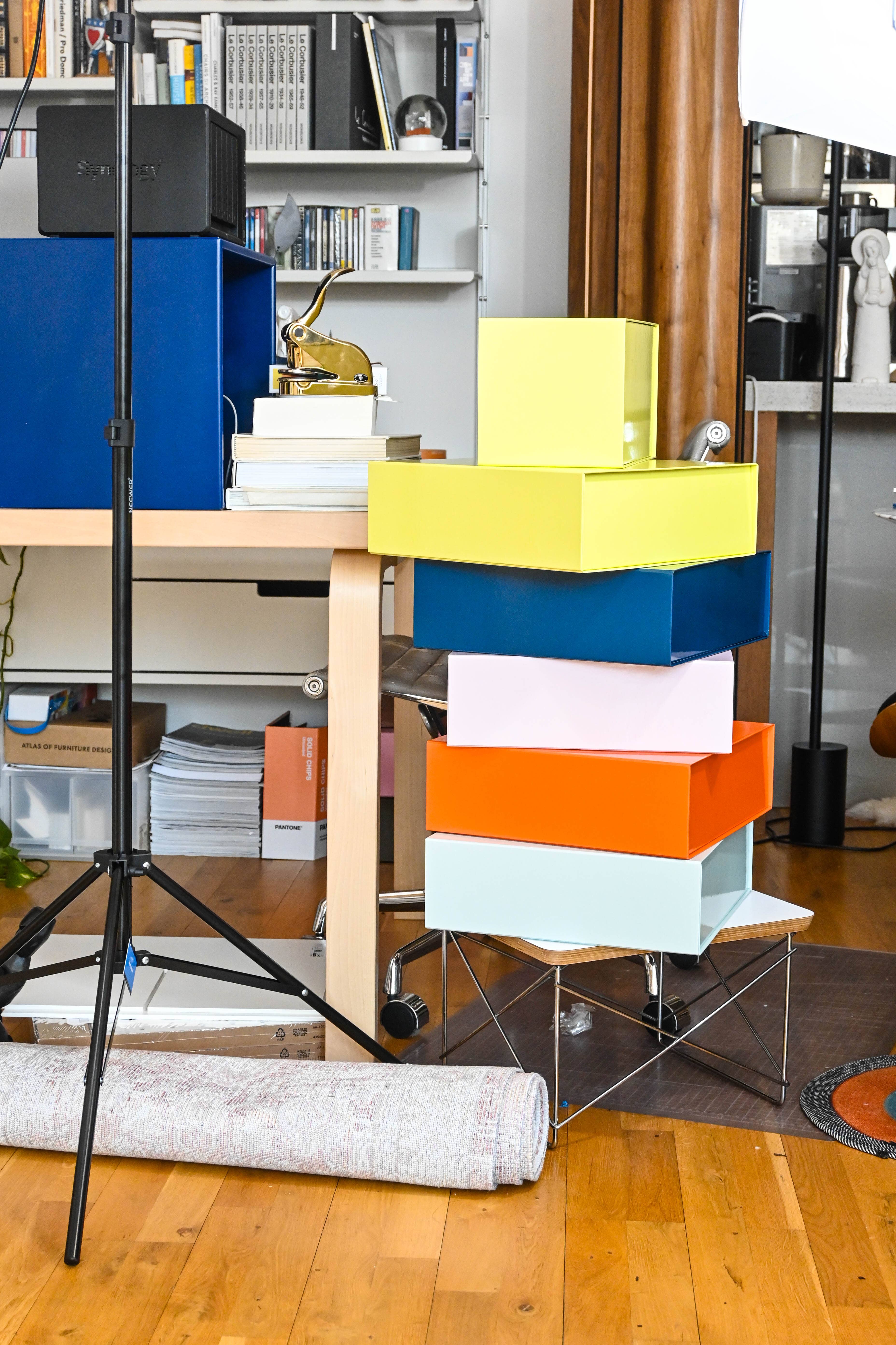 ONZE - Wholesale Gift Box - Gift Box, Organizer | Large Glossy Box 12