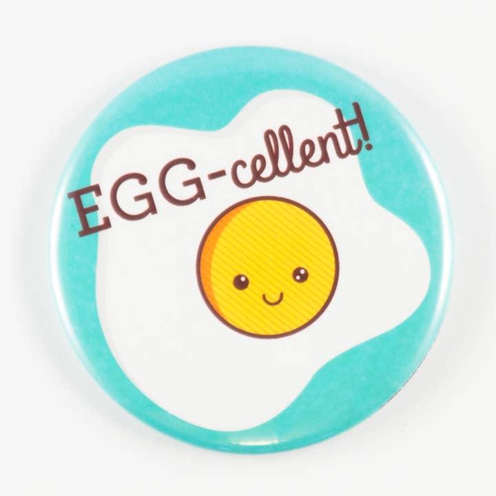 Egg-cellent Fried Egg Magneet of Pin voor wholesale door Tiny Bee Cards