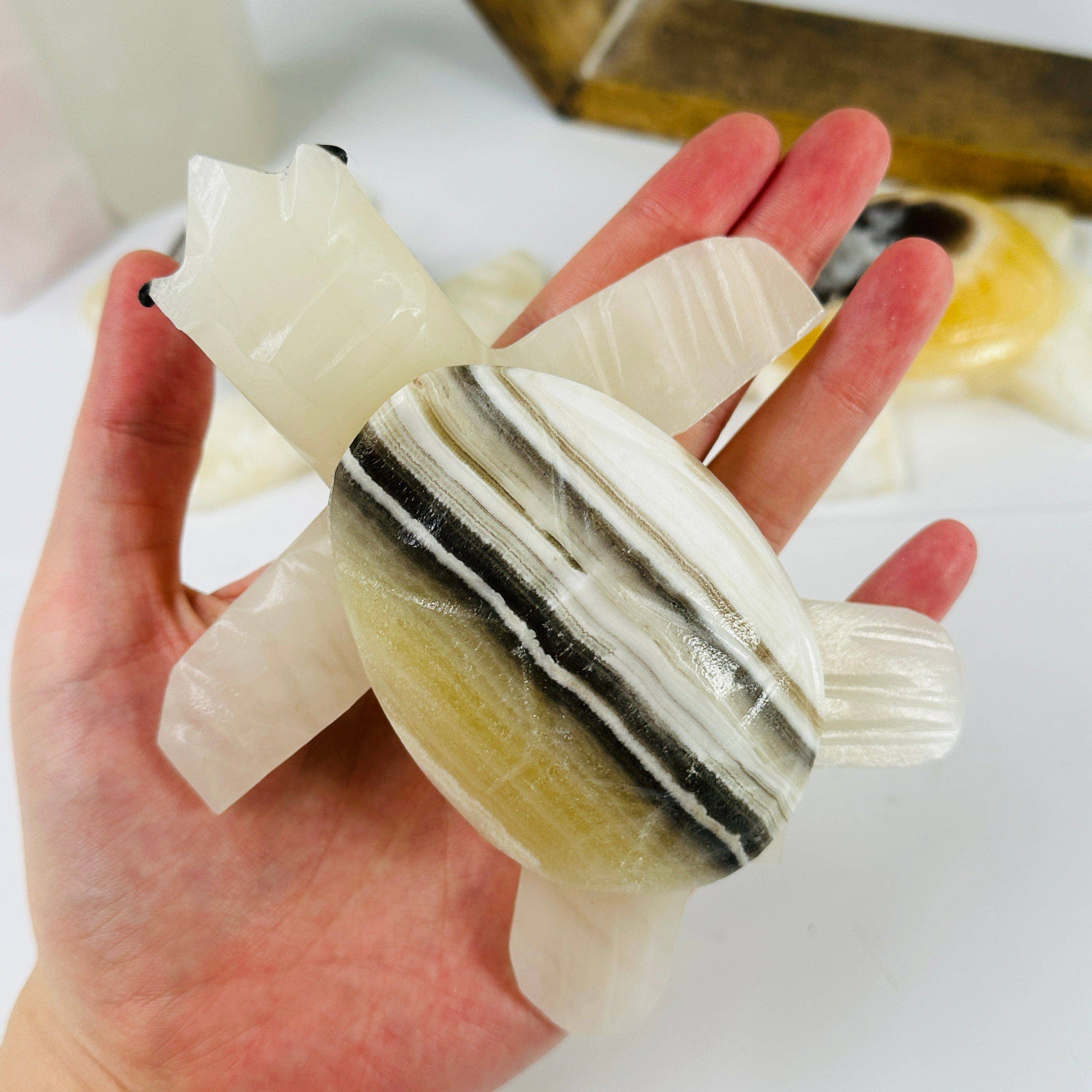 Rock Paradise - Wholesale Decorative Figurine - Mexican Onyx Crystal Turtle1