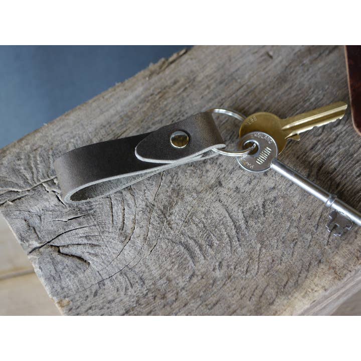 Kingsley Leather - Wholesale Keychain - Unisex - Leather Keychain - Rugged Grey4