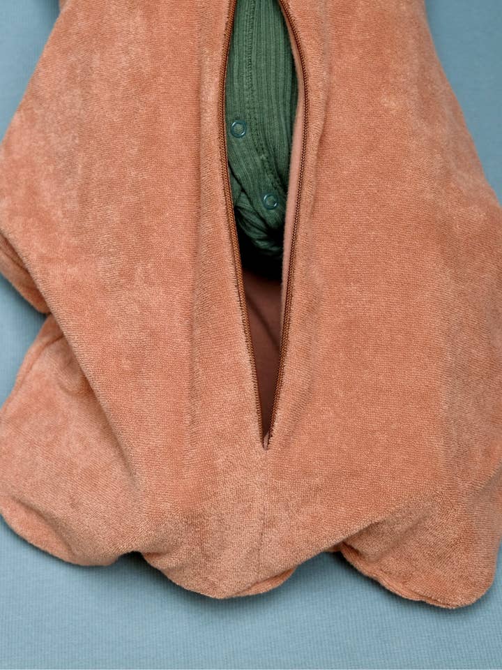 Tante Reine - Wholesale Sleepsack - Baby - “La Cassonade” swaddler2