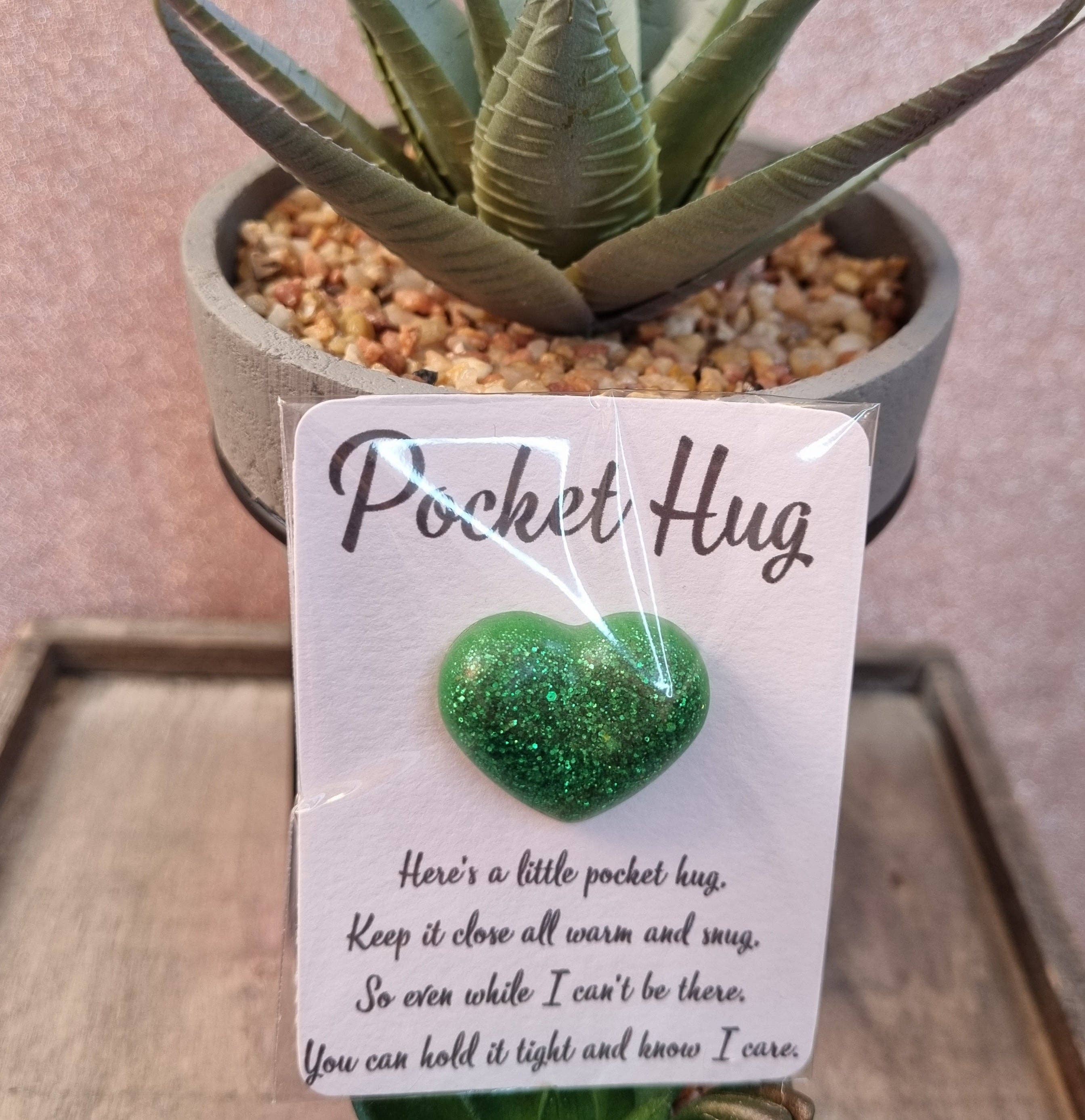 Aka Designs - Wholesale Keepsake Coin/Token - Pocket Hug – Resin Heart Ornament with Poem2