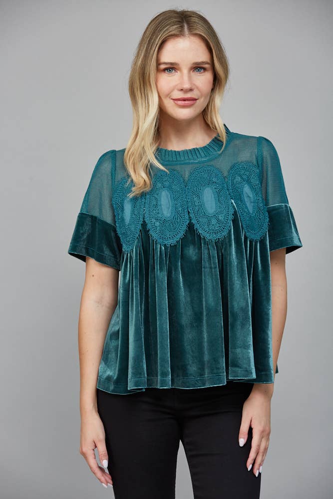 FATE – Blusa - Mulher por atacado – TOP DE VELUDO COM DETALHE DE RENDA FT254741