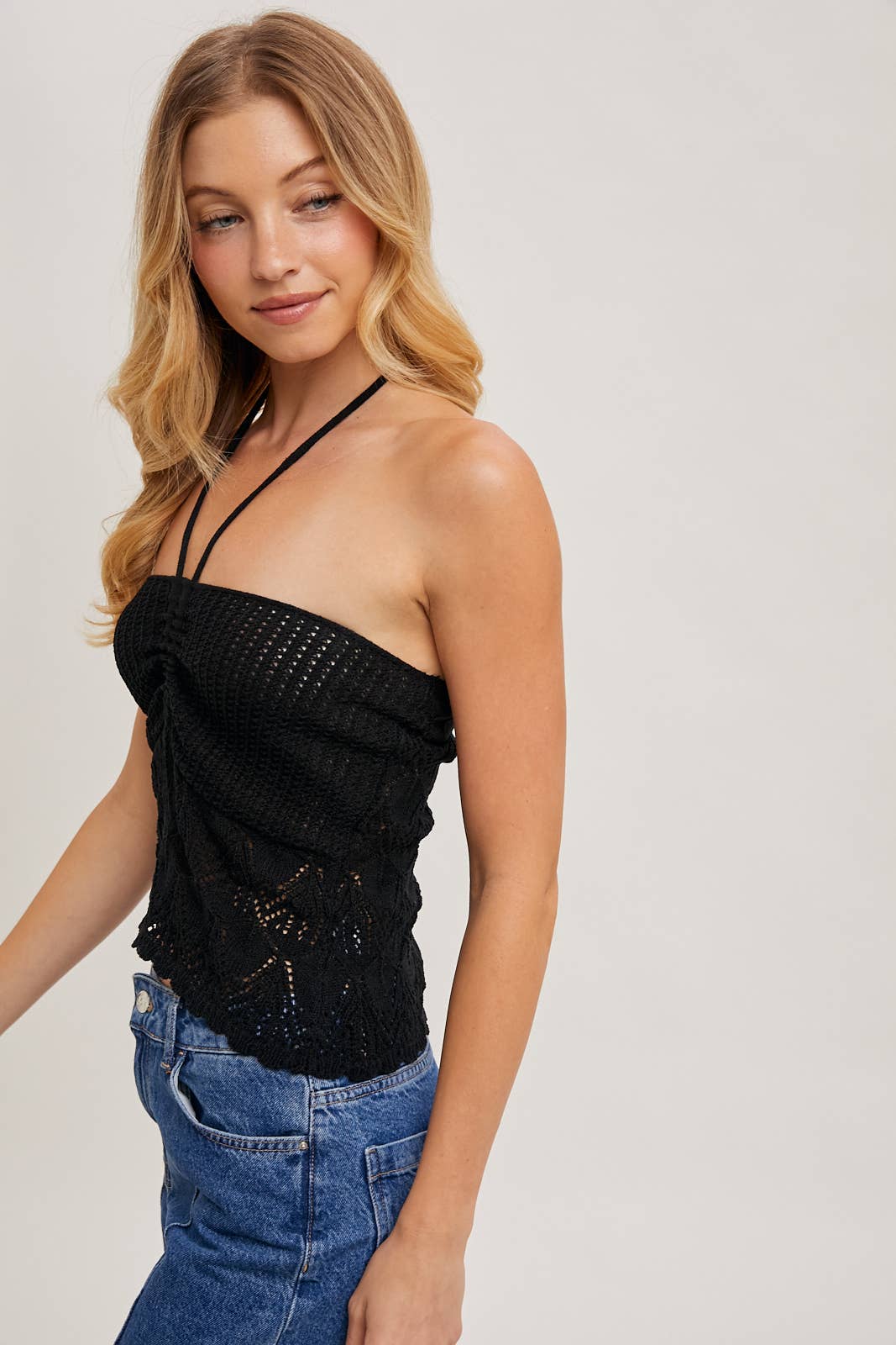 Bluivy – wholesale Knit top – Women's – KNOTTED POINTELLE KNIT HALTER TOP SWEATER6