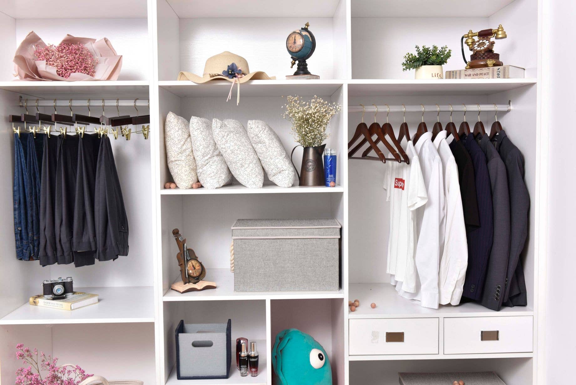 Quality Hangers - Wholesale Clothes Hangers - W010 Semi Curved Wooden Hangers, 17.5" Walnut-Gold - 90 Pcs1