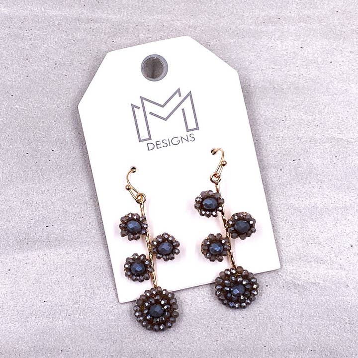 Orecchini Dahlia - Grigio per la vendita all'ingrosso da parte di MM Designs