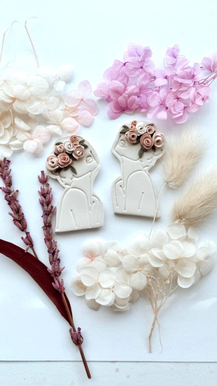 Everything Ky and I – Engroshandel Ørestikkere – Gudinde dronning erklæring studs1