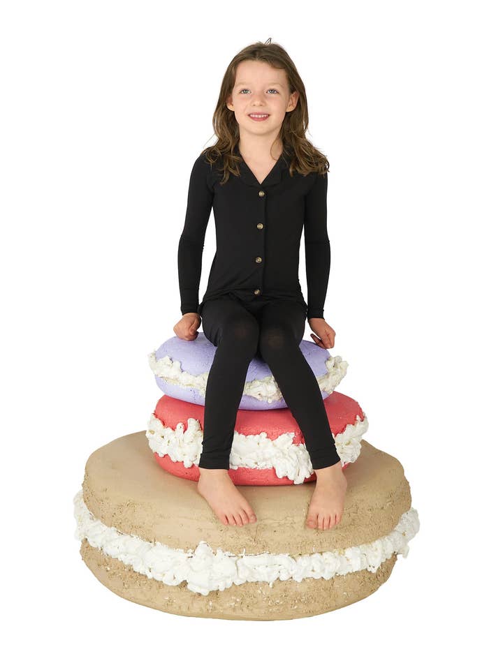 Ensemble de pyjama noir pour enfant pour la vente par Weekend Made