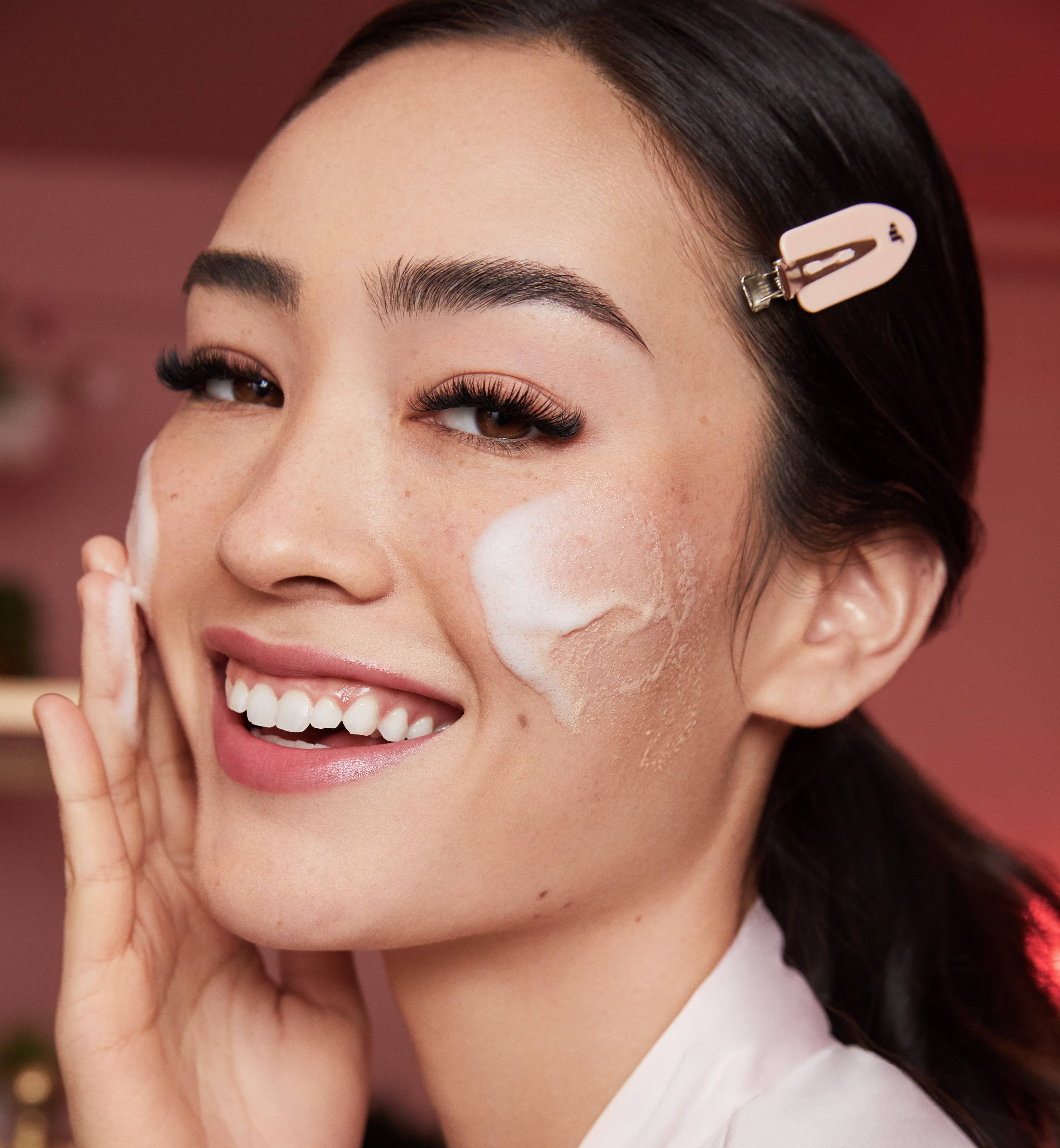 JB LASHES - Wholesale Facial Cleanser - Cloud Cleanse Face Wash1