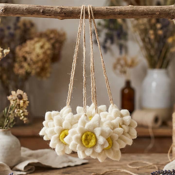 Handmade Hanging Daisies (Bag of 6) Felt Easter Decorations for wholesale by Felt So Good