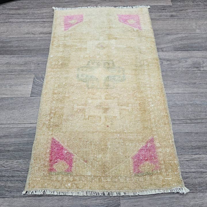 Handwoven Turkish Wool Rug: Vintage Boho Bath Mat (17x31 inches) for wholesale by MesopotamiaRugs