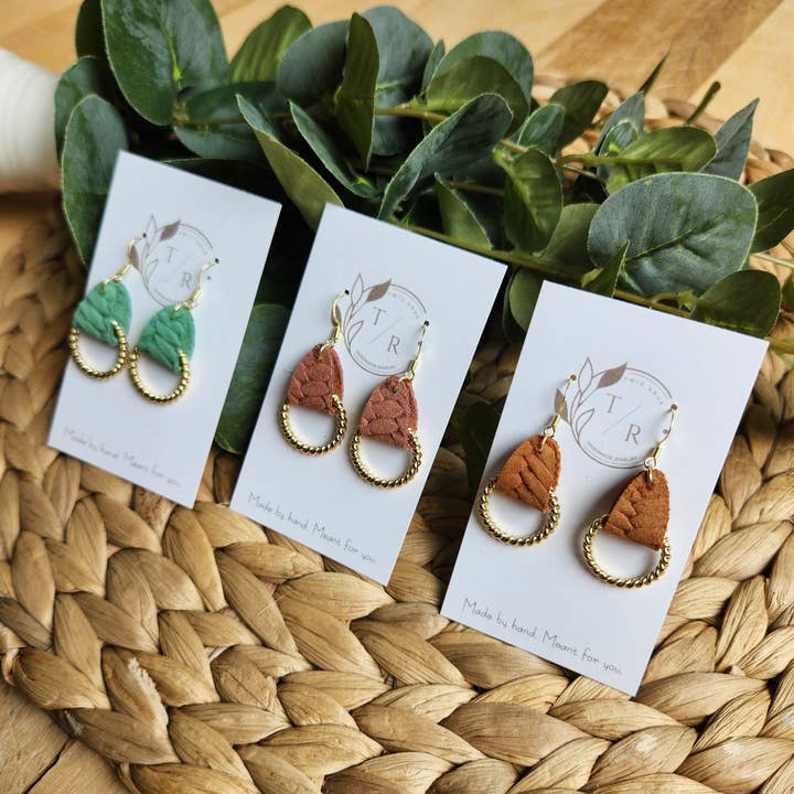 Twig & Rue boutique - Wholesale Dangle Earrings - Nora| Genuine leather loops5